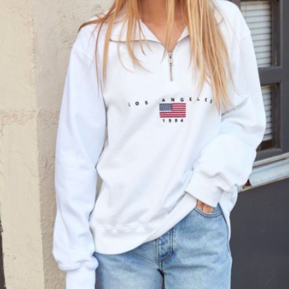 Brandy Melville white LA quarter zip sweatshirt